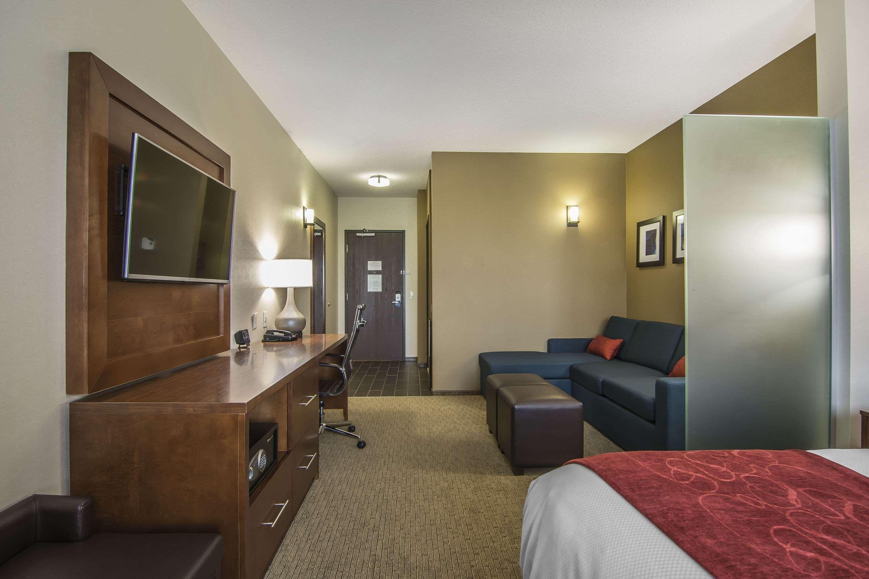 Comfort Hotel 3*